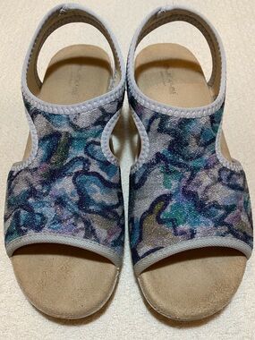Flexus by Spring Step Women's Floral Comfort Sandals - Multicolor